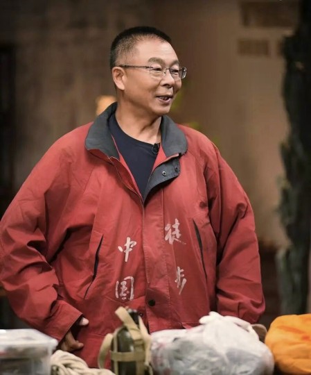 雷殿生：十年光阴织一件衣裳